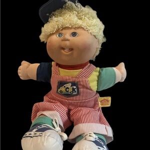 1980 Cabbage Patch Toddler Collection Boy Blue Eyes Two Teeth Collectable Item
